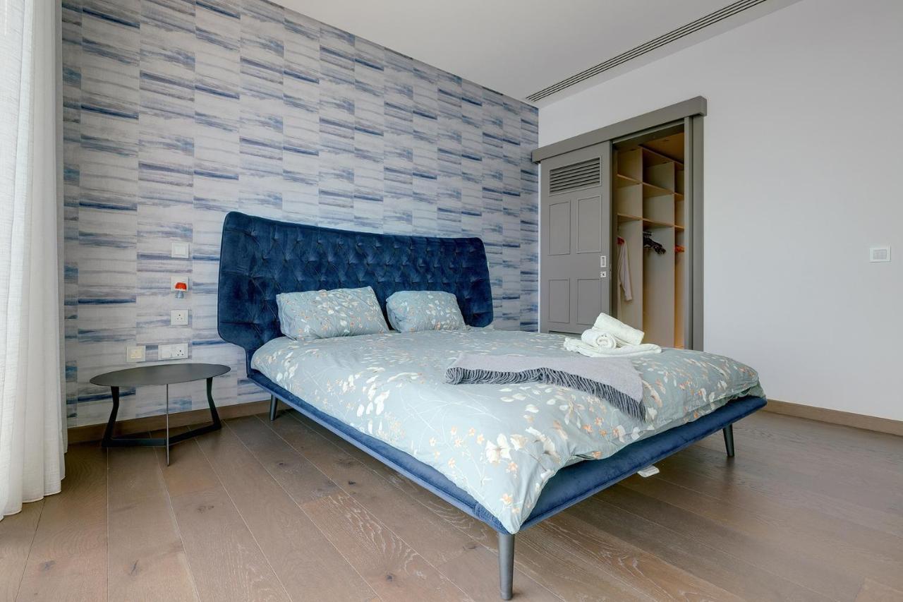 Super Luxury In Tigne Point, Amazing Sea Views Apartment *